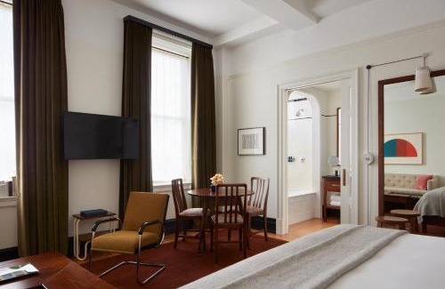 Chinatown Hôtel | Nine Orchard