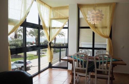 Pineda de Mar Appartement | NINFA Apartamento con balcón ideal familias con vistas al mar