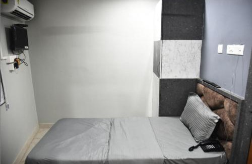Brahmapur Hôtel | Nirmalya Grand,500mtrs from BAM Railway Station, Brahmapur