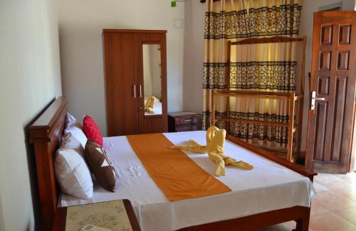 Kudawa Station Balnéaire | Nirukthie Beach Resort & Restaurant