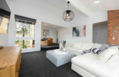 Frankston Maison | Nirvana Retreat