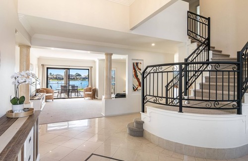 Yamba Maison | Nirvana Waters | Waterfront with Pool