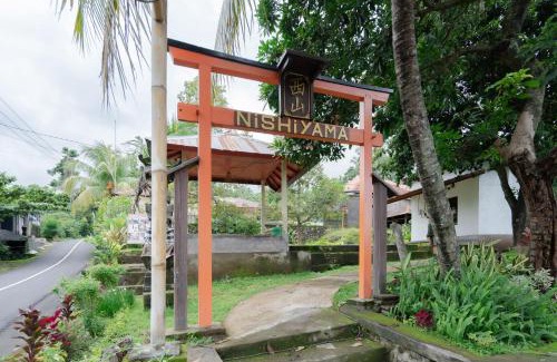 Sukasada Cabine | Nishiyama House Sambangan by The Lavana