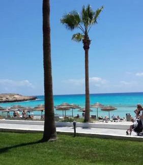 Ayia Napa Appartement | NISSI BEACH Apt 2 RESORT AND SEA VIEW FREE WIFI
