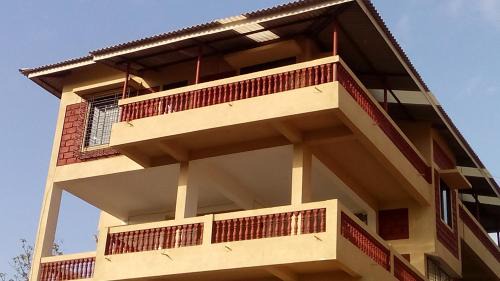 Dapoli Maison | Nivaant