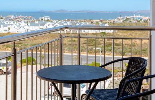 Olifantskop Appartement | Nivica 46 Luxury Apartment Langebaan