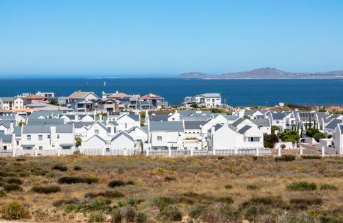 Olifantskop Appartement | Nivica 56 Luxury Apartment Langebaan