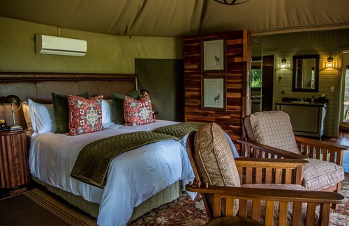 Badplaas Cabine | Nkomazi Game Reserve by NEWMARK