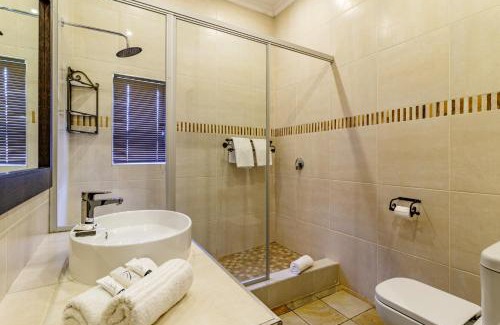 Malelane Cabine | Nkomazi Kruger Lodge & Spa