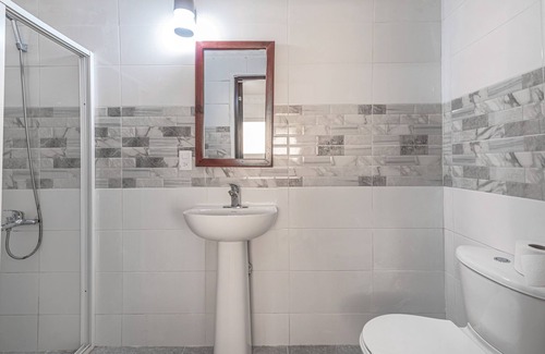 Corales del Sur Hôtel | Chambre Simple trente dollars-Los Corales près de l'aéroport Santo Domingo Este