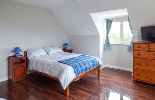 Kilcolgan Cottage | No. 1 Apt, Brandy Harbour Cottage, BALLINDERREEN, COMTÉ GALWAY