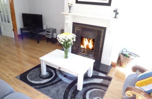 Tullaghan Maison | No 17 Mountain Dale
