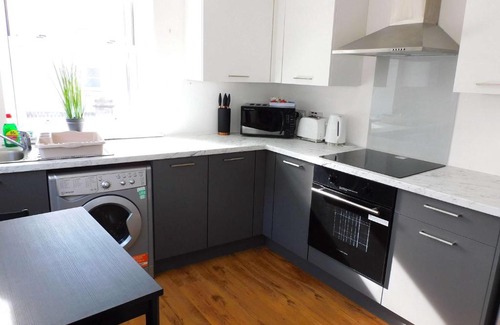 Lanark Appartement | No 3 - Modern Studio Apartment in Lanark Town Centre