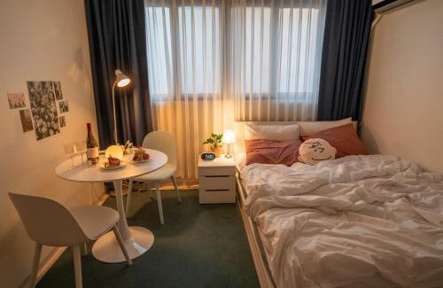 Beon 1-dong Appartement | No 41615ㅣprivateㅣWiFiㅣcozyㅣcomfyㅣ3min Suyu Stn