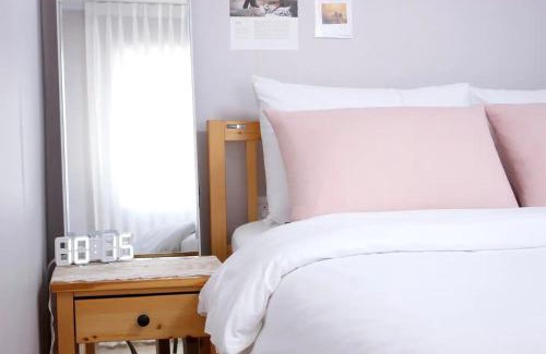 Beon 1-dong Appartement | No 44525ㅣprivateㅣWiFiㅣcozyㅣcomfyㅣ3min Suyu Stn