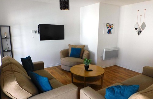 Lanark Appartement | No 5 - Modern 2 bedroom Apartment in Lanark Town Centre