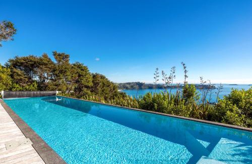 Waiheke Island Maison | No 63 - Stay Waiheke