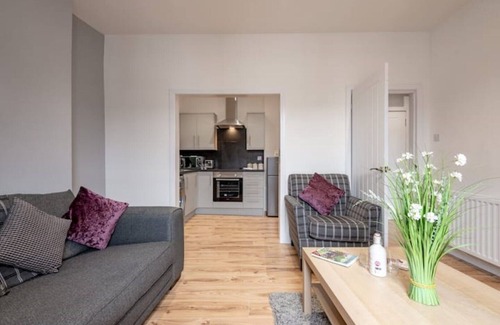 Leuchars Appartement | No 65 Leuchars (Nr St Andrews) Ample Free Parking