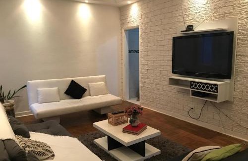 Bom Retiro Appartement | No Bom Retiro ap amplo com Wi-Fi