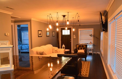 Brewton Maison | La Maison Weaver - Small Town Living With moderne Luxuries