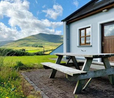 Lispole Maison | No's 6, 8 & 9 Dingle Lispole Holiday Homes