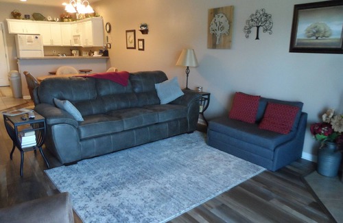 Camdenton Copropriété | Pas d'étapes / à pied / Mise à jour 2BD / 2BA avec bordereau de bateau 12x30 inclus Great View !!!