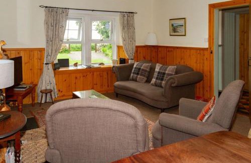 Kirkcudbright Maison | No2 Chapelton Cottage