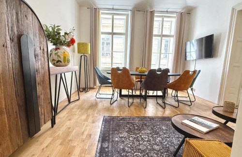 Stare Mesto Appartement | No2 Style & Design XXL City Centre Apartment