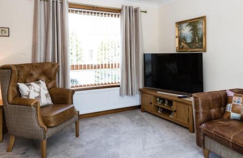 Birnam Maison | No27 Willowbank