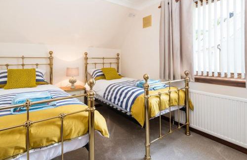 Birnam Maison | No27 Willowbank