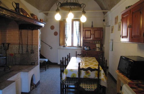 Radicondoli Maison | Noble maison en Toscane avec piscine privée, Wi-Fi et climatisation