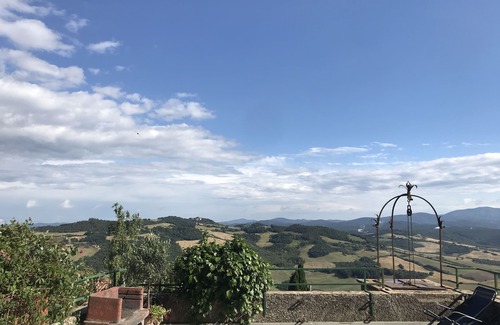 Radicondoli Maison | Noble maison en Toscane avec piscine privée, Wi-Fi et climatisation