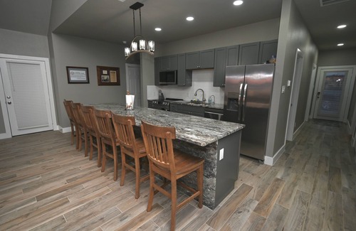 Nocona Maison | Nocona Lakefront with 40 private acres, beds for 8, newly constructed in 2024!