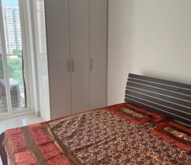 Noida Appartement | Noida bliss! #wifi #parking #private