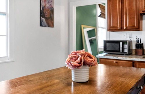 Bayou St. John Maison | NOLA Shotgun w/Outdoor Space - Near Fair Grounds