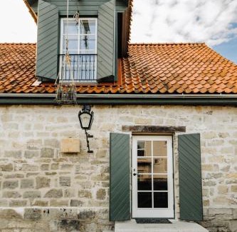 Kuressaare Villa | Nolcken Lagerhaus