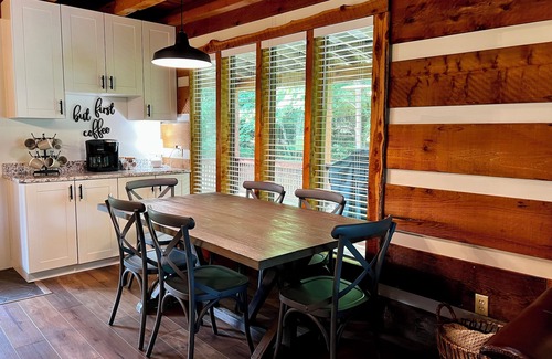 Bee Spring Cabine | Nolin LAKEFRONT Cabin @ Mammoth Cave