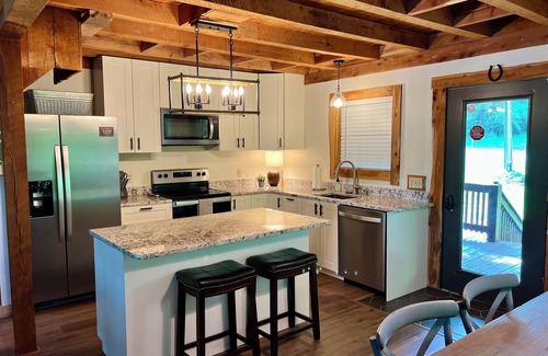Bee Spring Cabine | Nolin LAKEFRONT Cabin @ Mammoth Cave