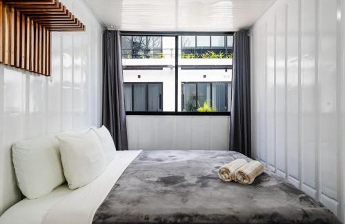 Tamarindo Hôtel | Nomad Containers - Adults only