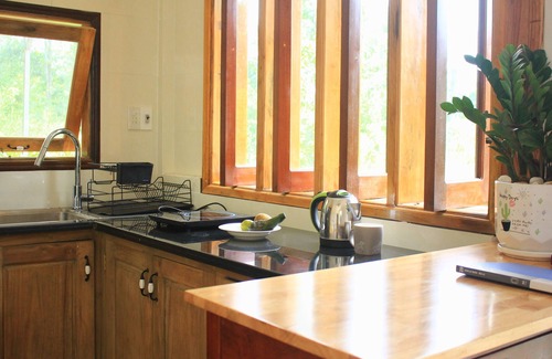 An Tay Maison | Nomad Hill Hue - Spacious View Country