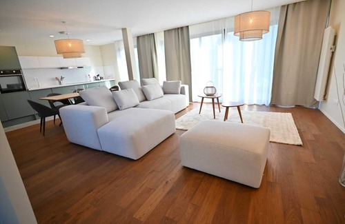 Milly-la-Foret Maison | Nomad house 1 with 3 bedrooms, Jacuzzi center of Milly La Forêt !