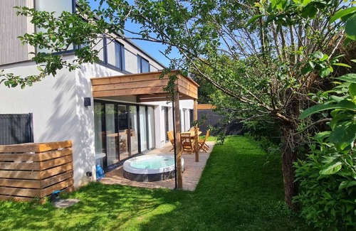 Milly-la-Foret Maison | Nomad house 1 with 3 bedrooms, Jacuzzi center of Milly La Forêt !