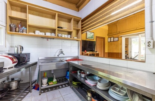 Nonsan Maison | Nonsan Gyebaek Shuimtoe Camping Pension