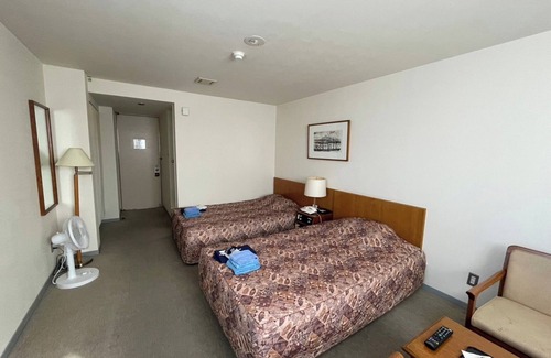 Rishirifuji-cho Hôtel | Nonsmoking 2 people Main building Westernstyle twin room 2 meals included plan / Rishirigun Hokkaidō