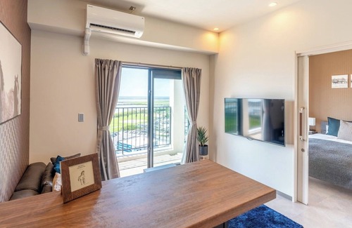 Gushi Hôtel | Nonsmoking Family room Weekly Parking guaran / Naha Okinawa