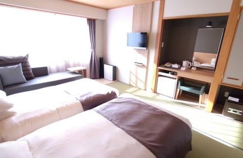 Rishirifuji-cho Hôtel | Nonsmoking Japanesestyle twin room breakfast an / Rishirigun Hokkaidō