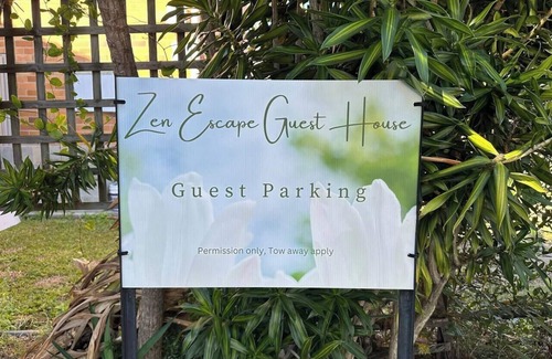 Boondall Maison | Nooky Studio - close to Airport (Free Parking)