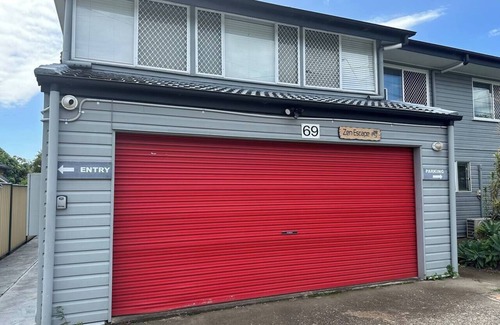 Boondall Maison | Nooky Studio - close to Airport (Free Parking)