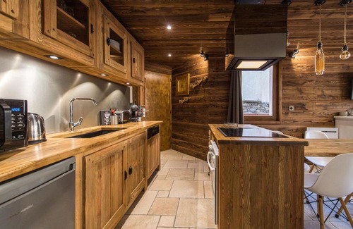 Lanslevillard Appartement | Norberts Place