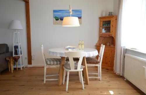 Nordstrand Maison | Nordseepirat Haushälfte